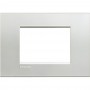 Placca Bticino Living Light LNA4803AG 3 moduli Argento, Materiale metallico, MADE IN ITALY, Placca Quadra